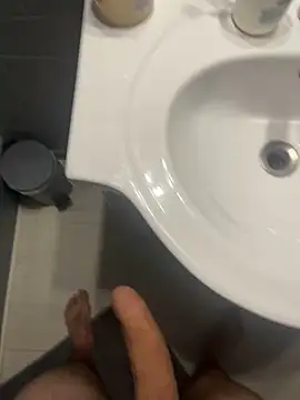 Mecchaud06 online show from 22, 12, 2025