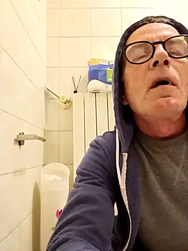 Gipy66 online show from 4, 3, 2026