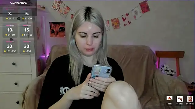 Snapshot of pawpaws chatting on 11, 5, 2026 pawpaws online show from 11, 5, 2026