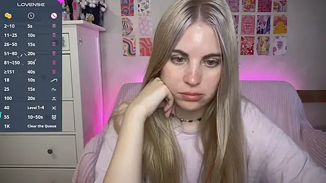 pawpaws online show from 8, 10, 2025