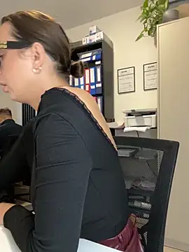 Hii Lolla online show from 12, 11, 2025