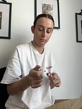 Hii Lolla online show from 18, 1, 2026