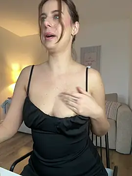 Hii Lolla online show from 24, 2, 2026