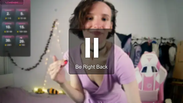 Violet Veliya online show from 14, 10, 2025