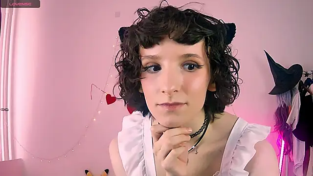 Violet Veliya online show from 14, 3, 2026