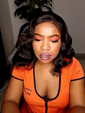 rosey cheeks online show from 17, 4, 2026