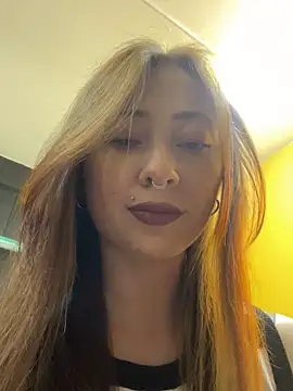 Snapshot of Sofii_gold chatting on 8, 12, 2024 Sofii gold online show from 8, 12, 2024