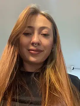 Snapshot of Sofii_gold chatting on 22, 12, 2024 Sofii gold online show from 22, 12, 2024
