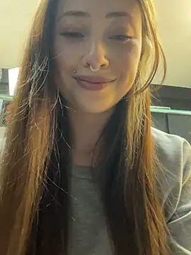 Snapshot of Sofii_gold chatting on 18, 12, 2024 Sofii gold online show from 18, 12, 2024