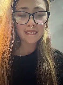 Snapshot of Sofii_gold chatting on 23, 2, 2025 Sofii gold online show from 23, 2, 2025