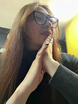 Snapshot of Sofii_gold chatting on 12, 3, 2025 Sofii gold online show from 12, 3, 2025