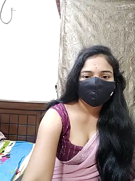 Snapshot of Keerthi-Telugu chatting on 23, 6, 2026 Keerthi-Telugu online show from 23, 6, 2026