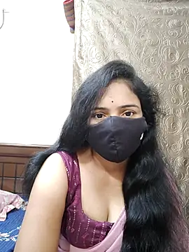 Snapshot of Keerthi-Telugu chatting on 9, 5, 2026 Keerthi-Telugu online show from 9, 5, 2026