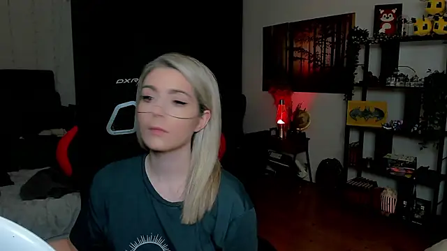 Lisaonthemoon online show from 28, 2, 2026