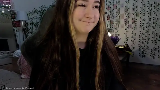 Megan  Hart online show from 24, 12, 2024