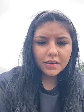 Nahomi Wild online show from 10, 2, 2026