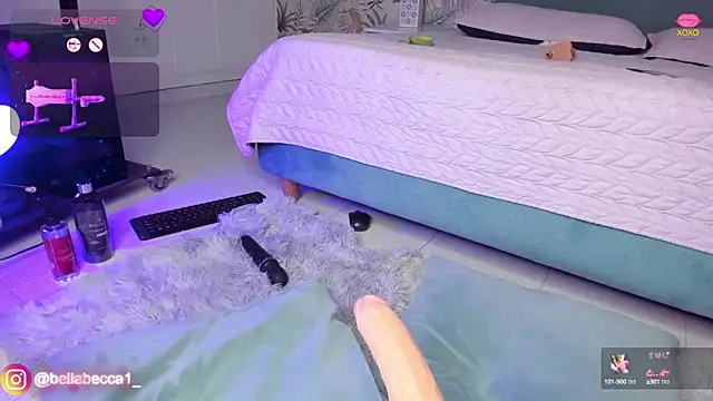 bellaa becca online show from 19, 3, 2025