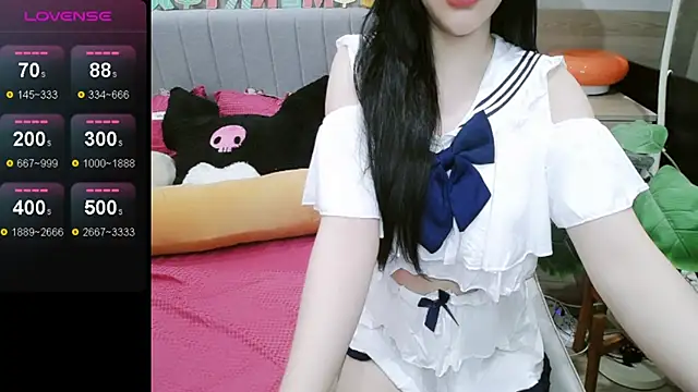  Viviann  online show from 1, 12, 2025