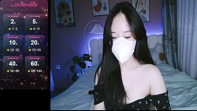  Viviann  online show from 5, 12, 2024