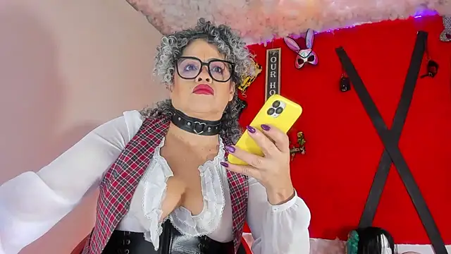 jena derboo online show from 6, 4, 2026