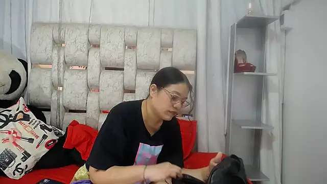 KEYRA-MILLER- online show from 20, 3, 2026