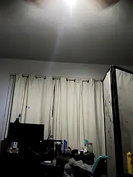 Snapshot of TexaSMESS_37 chatting on 26, 11, 2025 TexaSMESS 37 online show from 26, 11, 2025