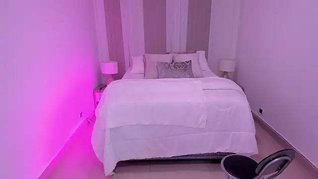 Leah Grey online show from 27, 11, 2025