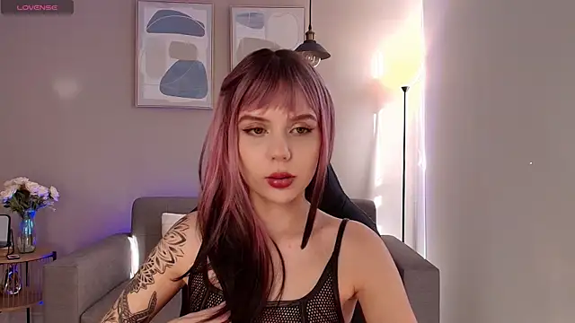 MirandaShaw online show from 19, 9, 2025