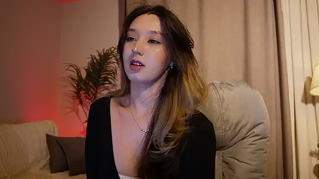 Snapshot of Sarasuo1 chatting on 10, 1, 2026 Sarasuo1 online show from 10, 1, 2026