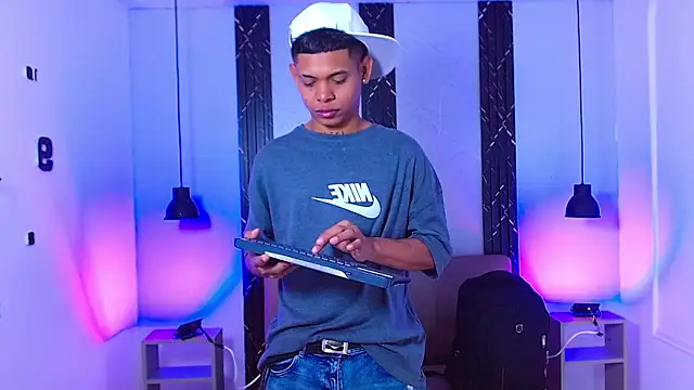 Damar fhelipe online show from 23, 9, 2025