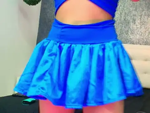 Cloeandtyfanny online show from 17, 10, 2025