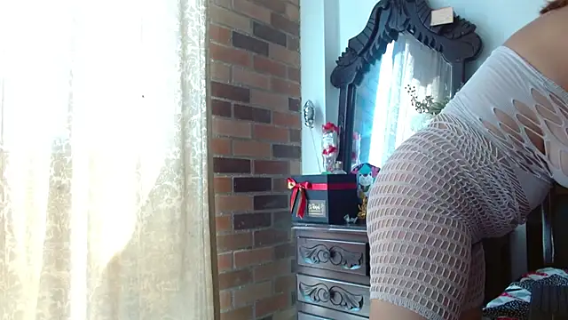 Franchesca27 online show from 20, 2, 2025
