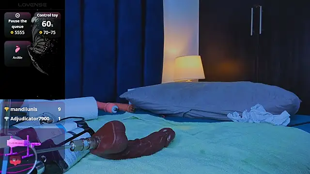 Issac james  online show from 28, 3, 2026