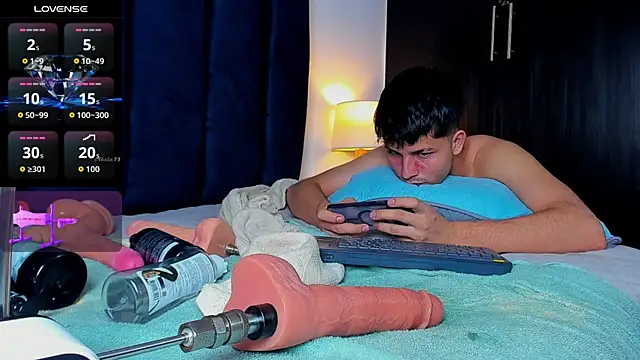 Issac james  online show from 12, 10, 2025