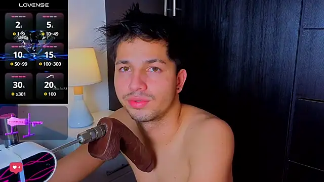 Snapshot of Issac_james_ chatting on 31, 5, 2026 Issac james online show from 31, 5, 2026