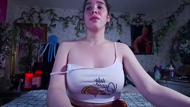 Elizabeth77  online show from 16, 9, 2025