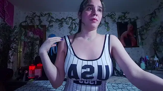 Elizabeth77  online show from 23, 9, 2025