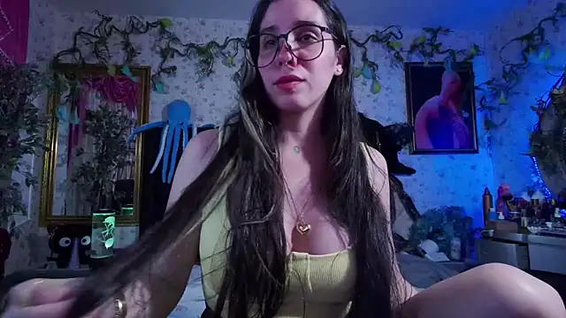 Elizabeth77  online show from 20, 3, 2025