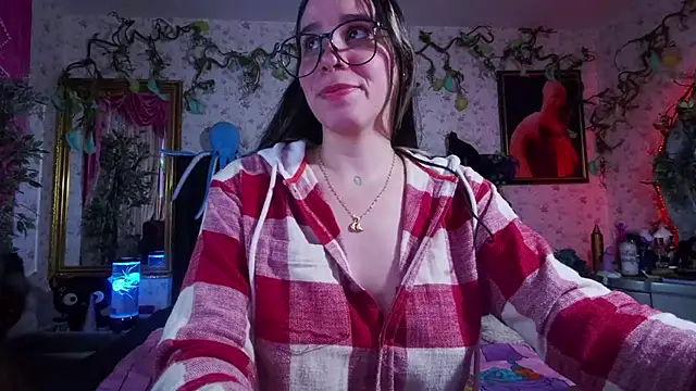 Elizabeth77  online show from 10, 3, 2025