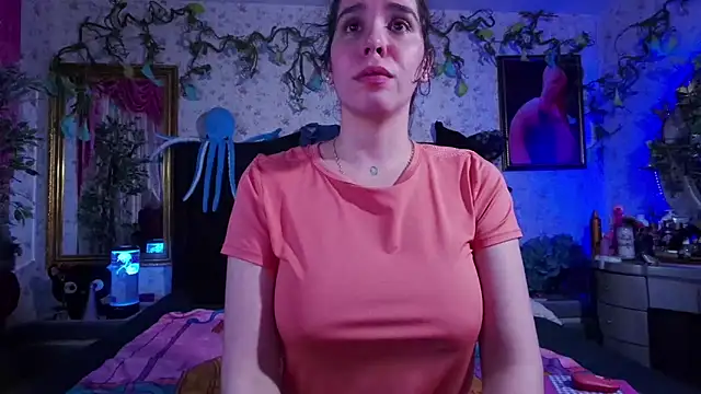Elizabeth77  online show from 4, 3, 2025