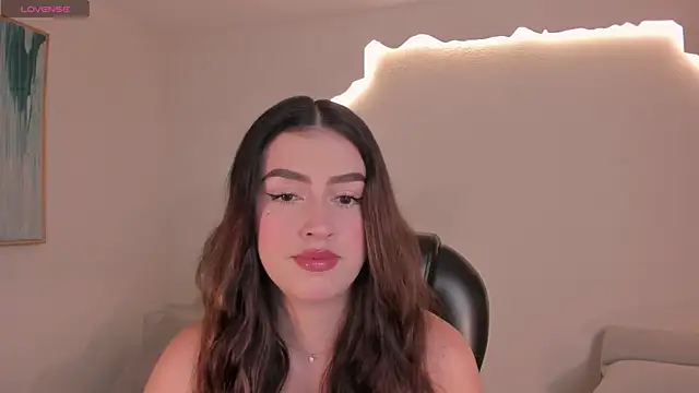 Snapshot of PaulinaSantos_ chatting on 11, 7, 2026 PaulinaSantos online show from 11, 7, 2026