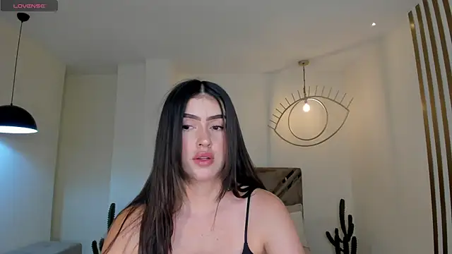 Snapshot of PaulinaSantos_ chatting on 23, 4, 2026 PaulinaSantos online show from 23, 4, 2026