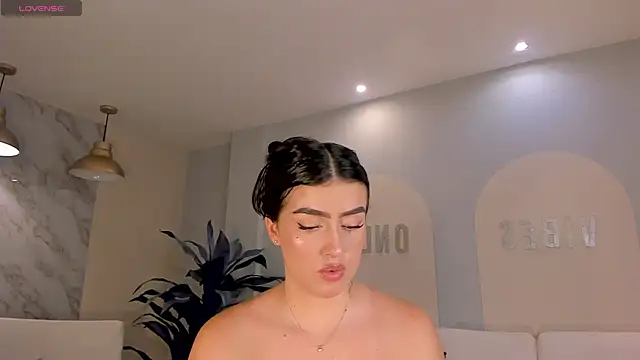 Snapshot of PaulinaSantos_ chatting on 23, 5, 2026 PaulinaSantos online show from 23, 5, 2026