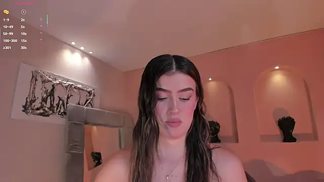 PaulinaSantos  online show from 31, 1, 2026