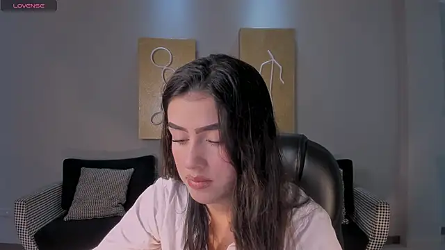Snapshot of PaulinaSantos_ chatting on 8, 5, 2026 PaulinaSantos online show from 8, 5, 2026