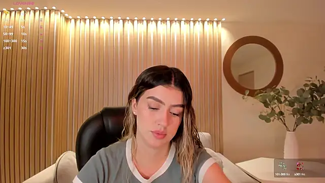 PaulinaSantos  online show from 20, 3, 2025