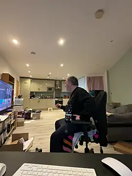 LondonTeffy online show from 23, 12, 2025