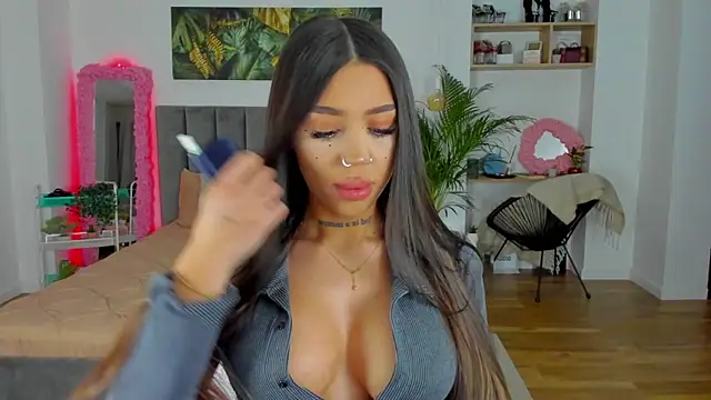 Snapshot of Fancy_Jenn chatting on 11, 3, 2025 Fancy Jenn online show from 11, 3, 2025