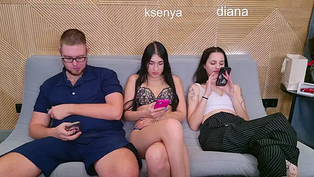 Snapshot of Ksenny chatting on 26, 11, 2025 Ksenny online show from 26, 11, 2025