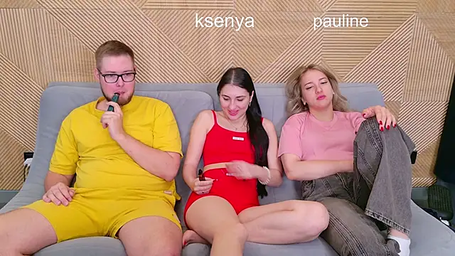 Snapshot of Ksenny chatting on 2, 6, 2026 Ksenny online show from 2, 6, 2026